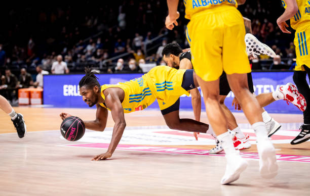 都发挥了至 都发挥了至