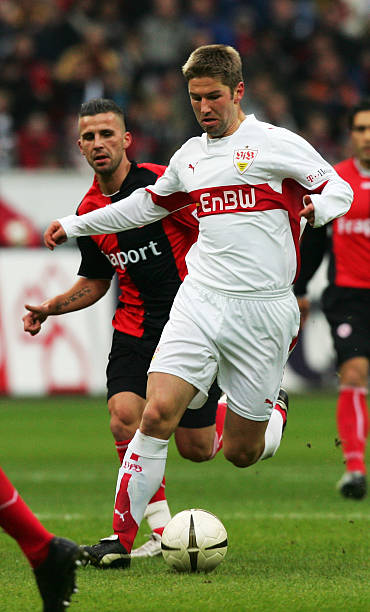 主场被赫罗 主场被赫罗